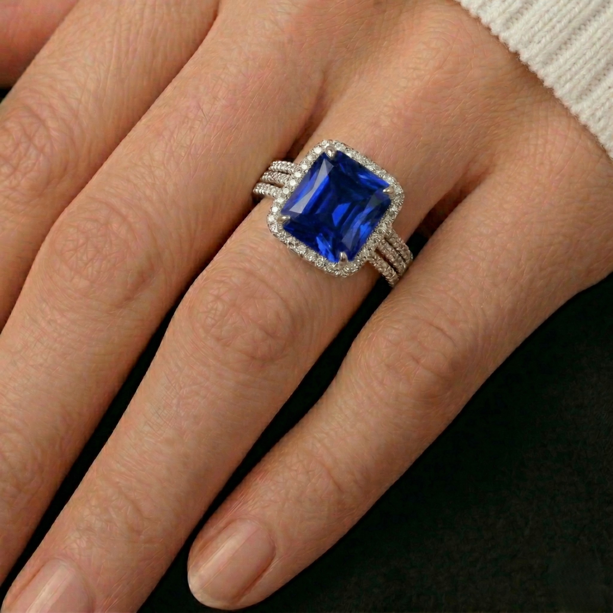 Anello Halo Princess Blu Zaffiro