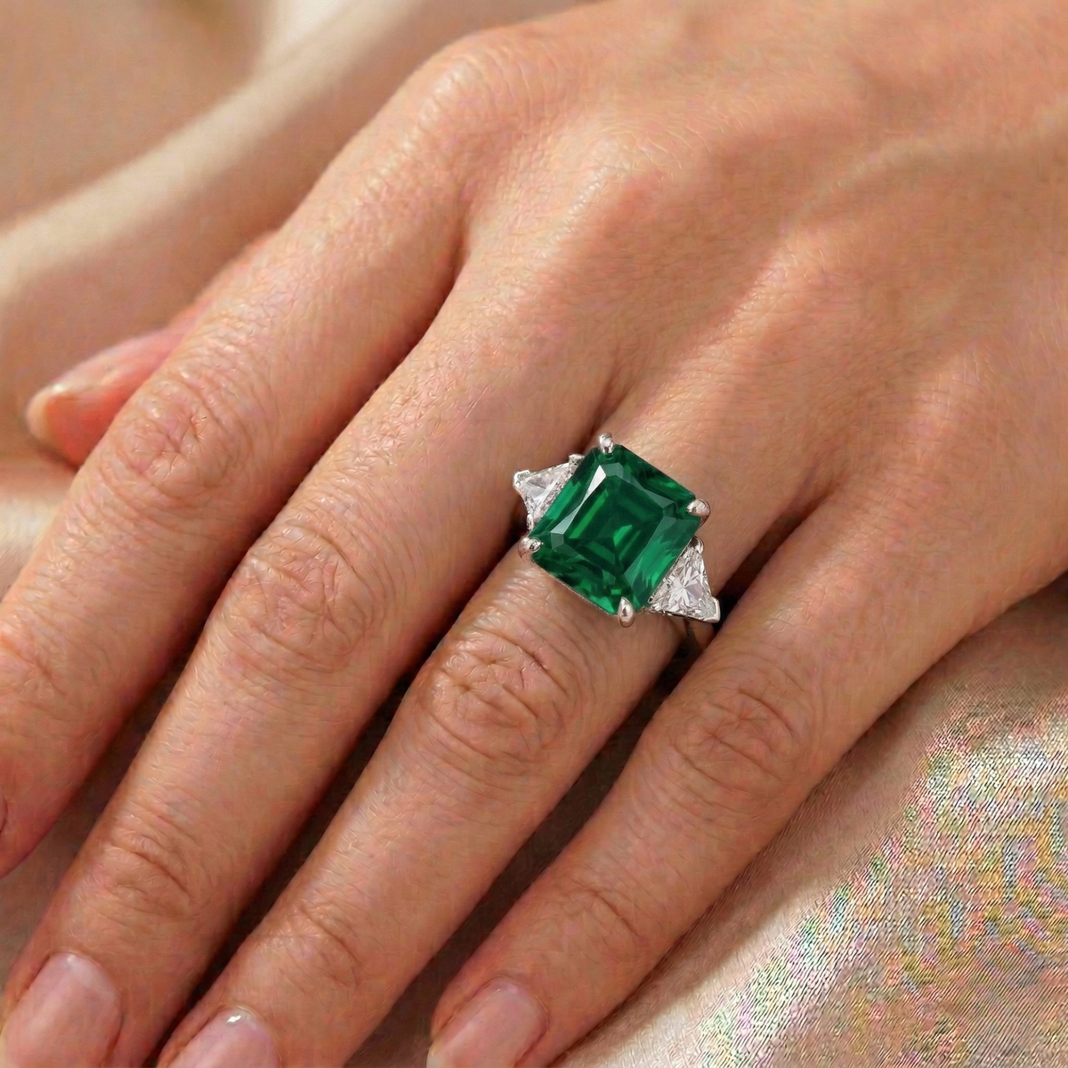 Anello Trilogy Radiant Verde Smeraldo