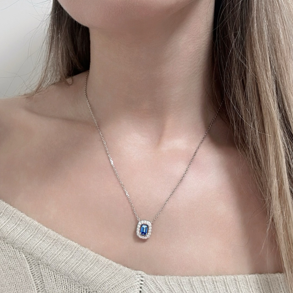 Collana Solitario Halo Blu Zaffiro