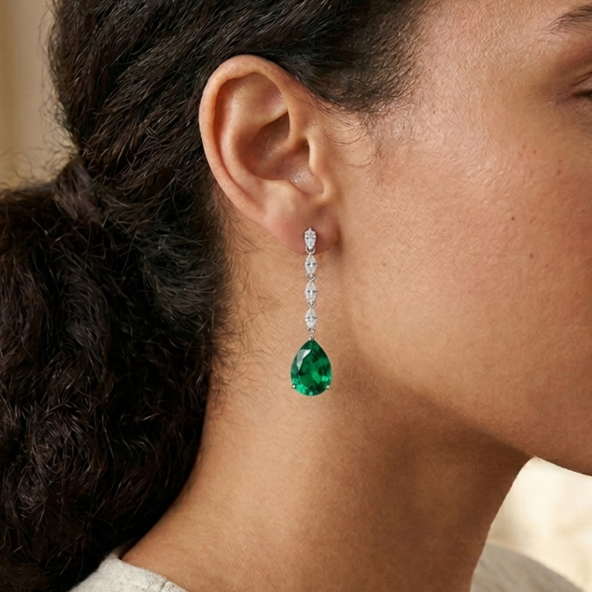 Orecchini Goccia Pendente Verde Smeraldo