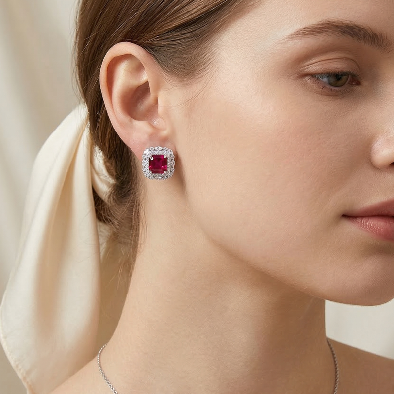 Orecchini Halo Twist Stud Rosso Rubino